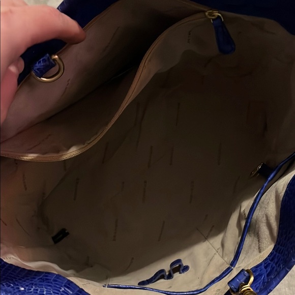 Blue Crocodile Embossed Tote Bag - Picture 6 of 7